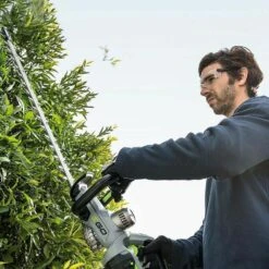 Pack Taille-haies Arbustes Batterie Et Chargeur Inclus Lamier 51cm Ego Ht5100e -Einhell Boutique 63503ef32dd056.98037288