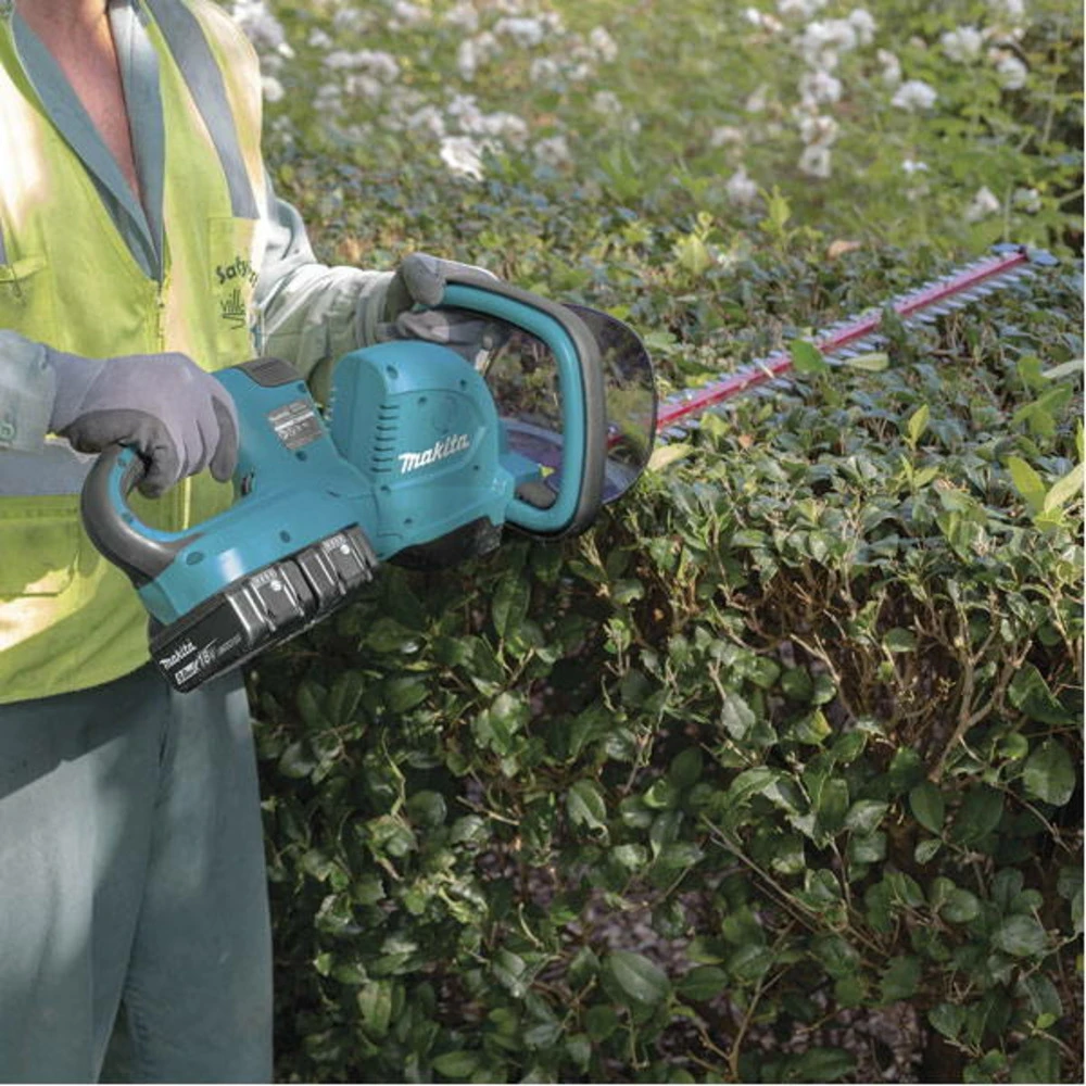 Makita Taille-haie Sans Fil - 36 V Li-ion - 55 Cm - Sans Batterie Ni Chargeur - 5,1 Kg 8 Makita Taille-haie Sans Fil - 36 V Li-ion - 55 Cm - Sans Batterie Ni Chargeur - 5,1 Kg – Image 6