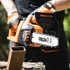 Yard Force - Tronçonneuse Sans-fil 40v Avec Guide-chaîne Oregon De 35cm, 2xbatterie Li-ion 2ah Et Chargeur - Ls C35 -Einhell Boutique 645b8f6252bc49.55717598