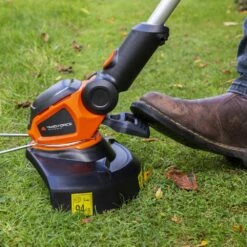 Yard Force - Débroussailleuse Sans-fil 20v Avec Largeur De Coupe 30cm - Lt C25 -Einhell Boutique 645b90ce671144.29693957